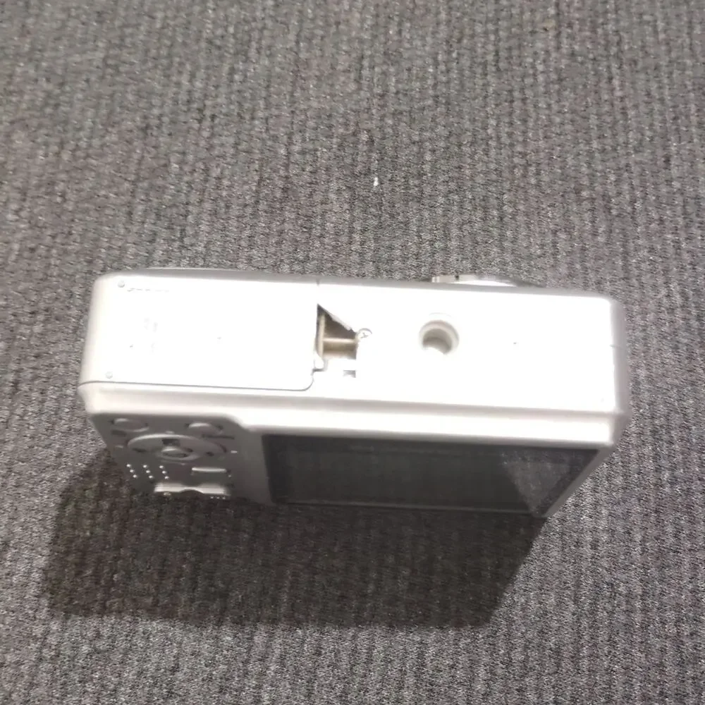 Maginon DC-6900 6MP Digital Camera 3x Zoom Parts Repair